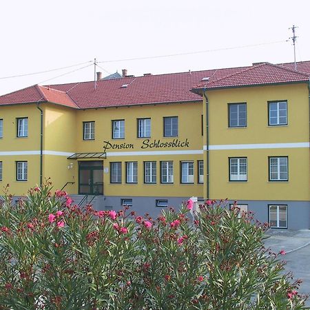 Pension Schlossblick Nebersdorf Εξωτερικό φωτογραφία